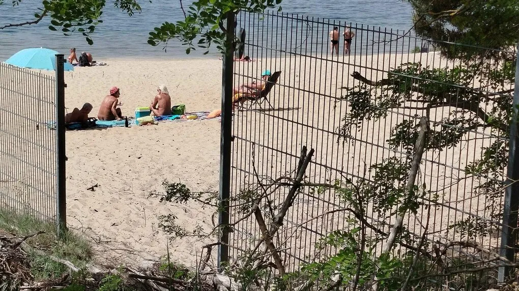 Bild zu Gesperrter Helenesee: Untergang eines Urlaubsorts